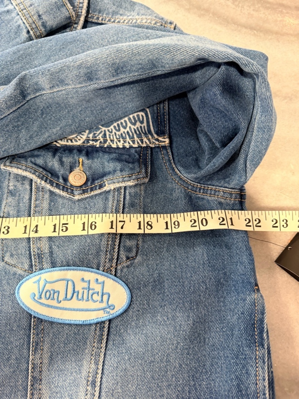 NWT Von Dutch Size L Trucker Y2K Logo Graphic Embroidered Patch Jean Jacket - Picture 9 of 15
